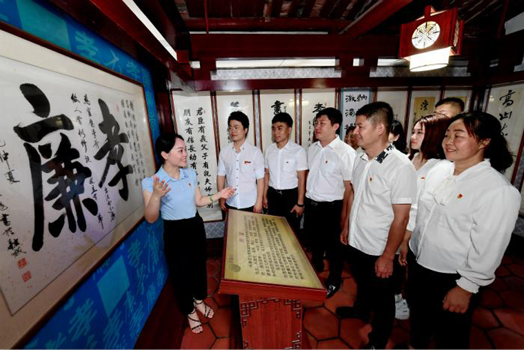 去陋迎新，乡村文化也可以这样发展(图2)