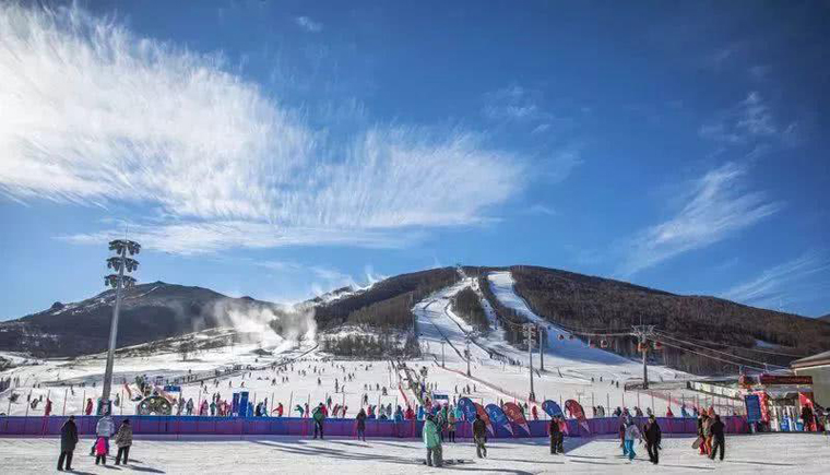 抓住优势，崇礼滑雪场燃爆夏天(图1)