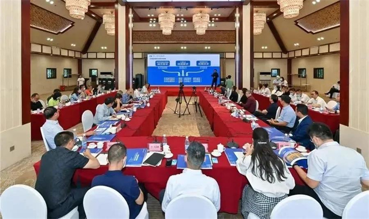 文旅大咖齐聚昆明世博园，共探中国5A级景区高质量转型升级(图2)